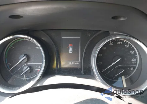 2020 Toyota Camry Le Hybrid z USA, uszkodzony, nr VIN 4T1C31AK9LU520765